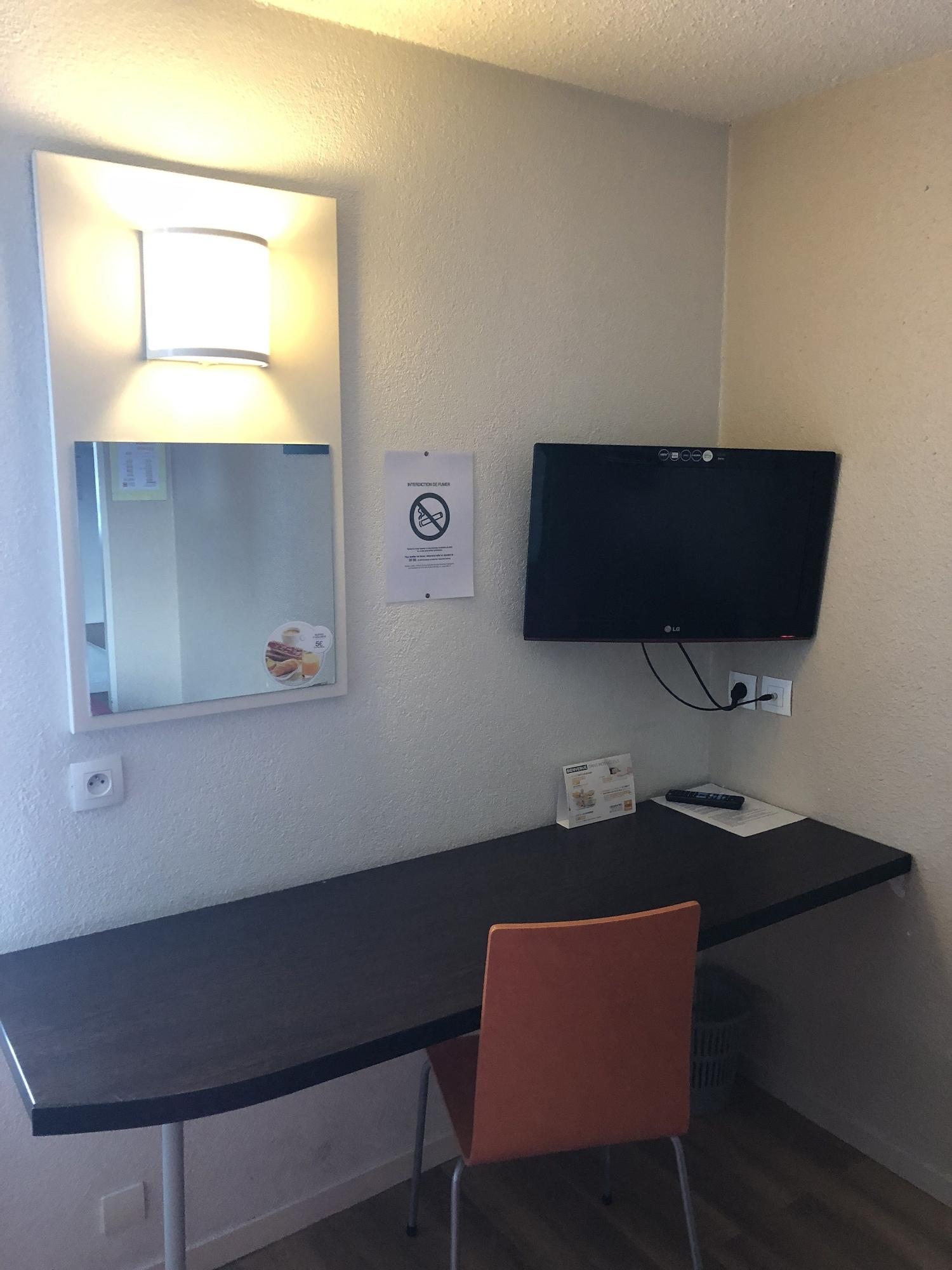 Hotel Bhoma Troyes La Chapelle-Saint-Luc Εξωτερικό φωτογραφία