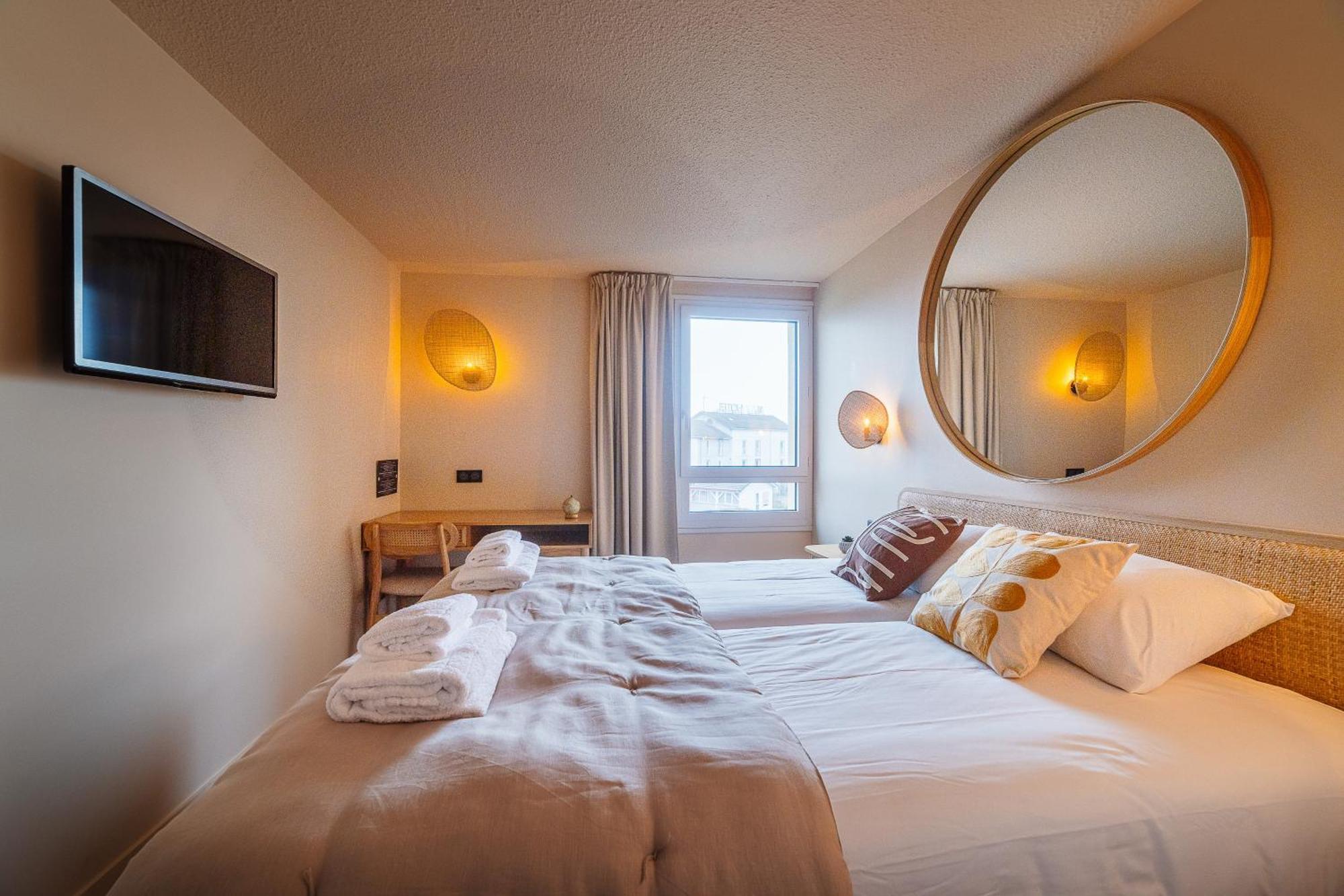 Hotel Bhoma Troyes La Chapelle-Saint-Luc Εξωτερικό φωτογραφία