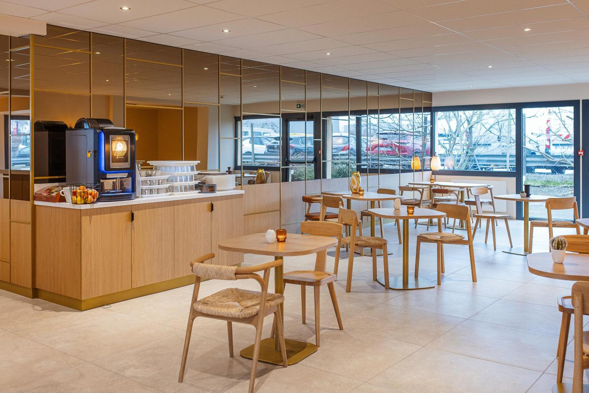 Hotel Bhoma Troyes La Chapelle-Saint-Luc Εξωτερικό φωτογραφία