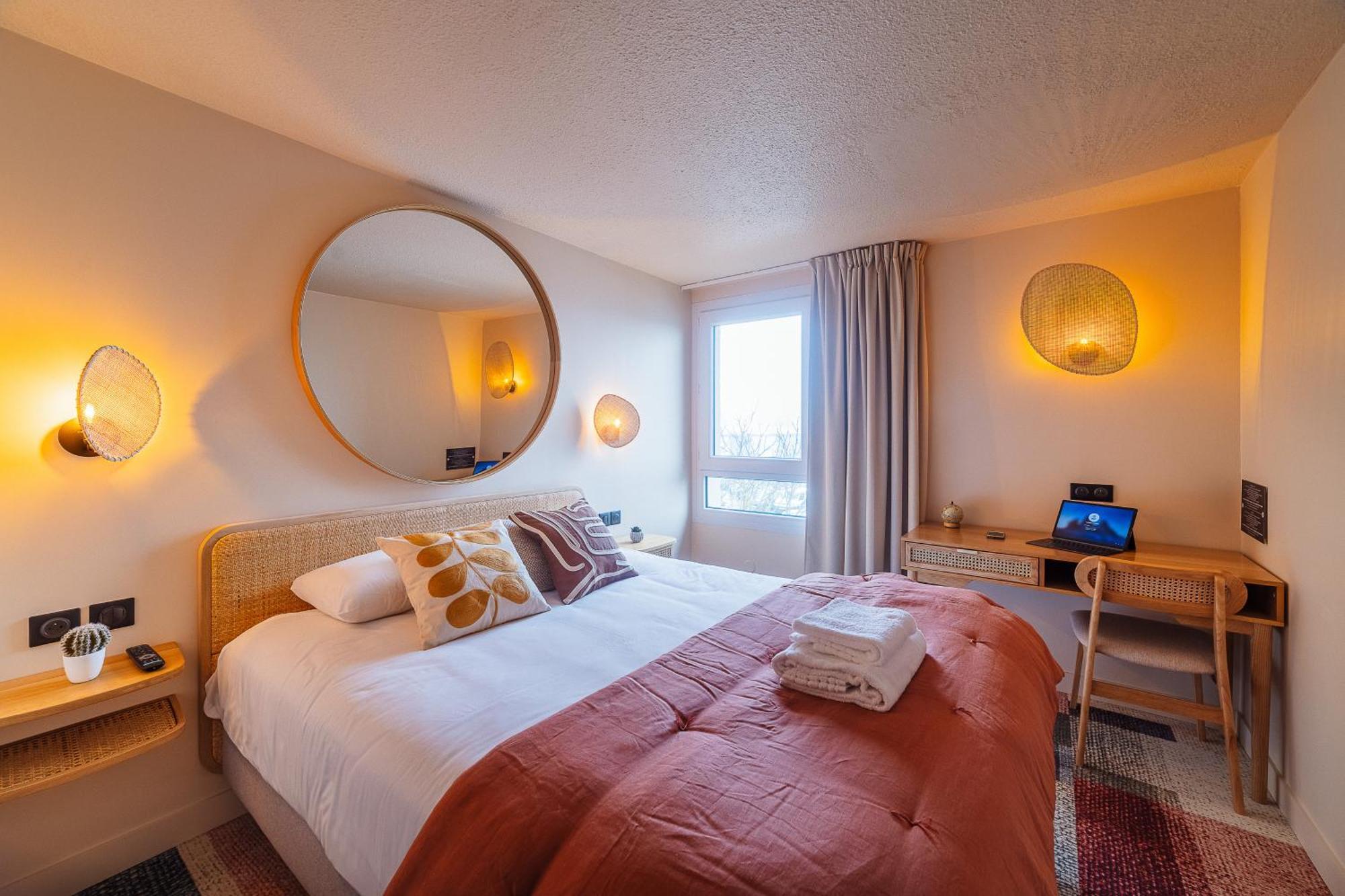 Hotel Bhoma Troyes La Chapelle-Saint-Luc Εξωτερικό φωτογραφία